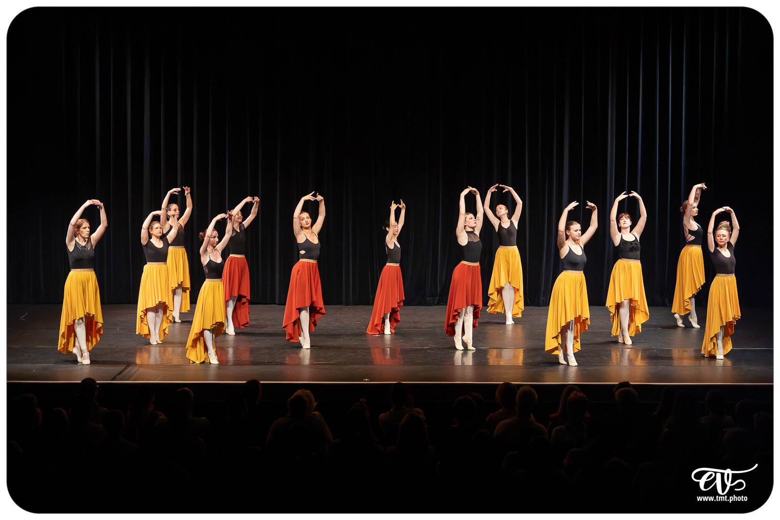 ECOLE DE DANSE CÉCILE ADAMOW